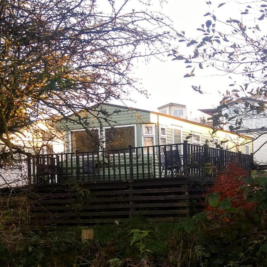 Delightful 3 Bedroom Holiday Home With Balcony Overlooking Fields And A Stream Gisburn Exteriör bild